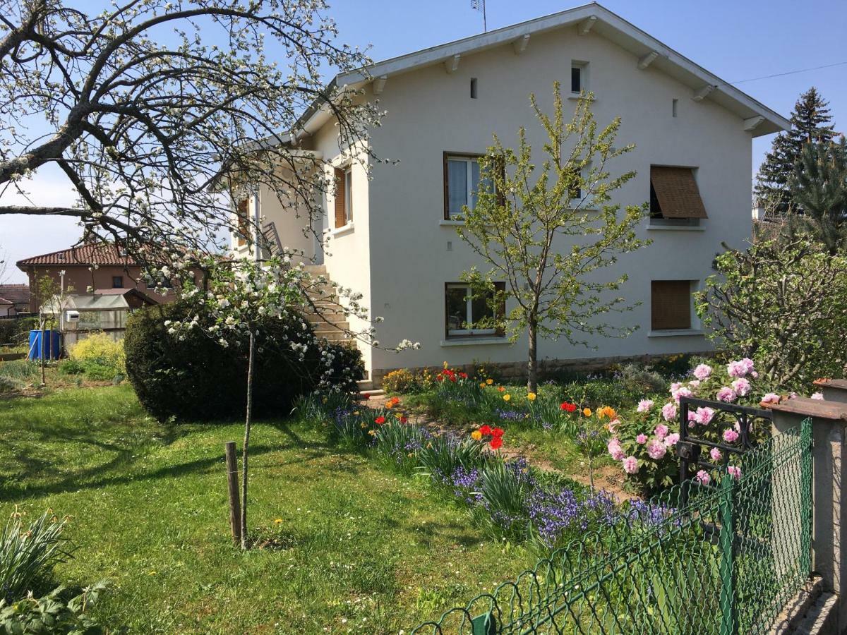 Chambre Avec Vue Sur Jardin Charnay-les-Macon ภายนอก รูปภาพ